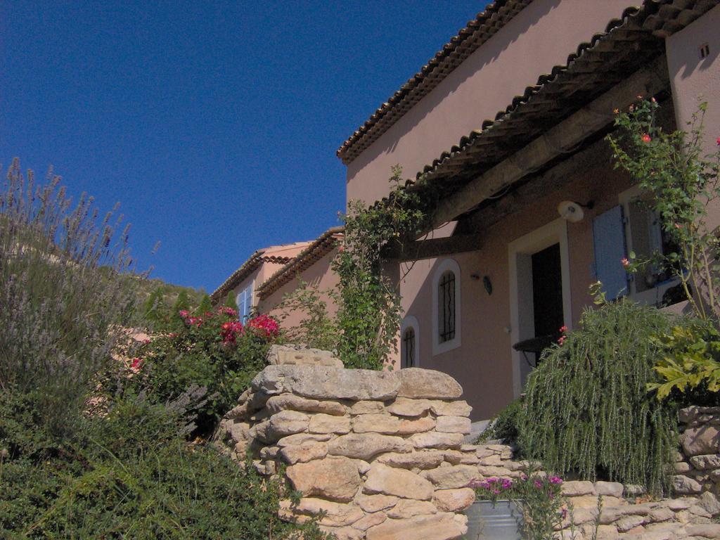 Le Mas De Pie Caud Bed & Breakfast Rognes Екстериор снимка