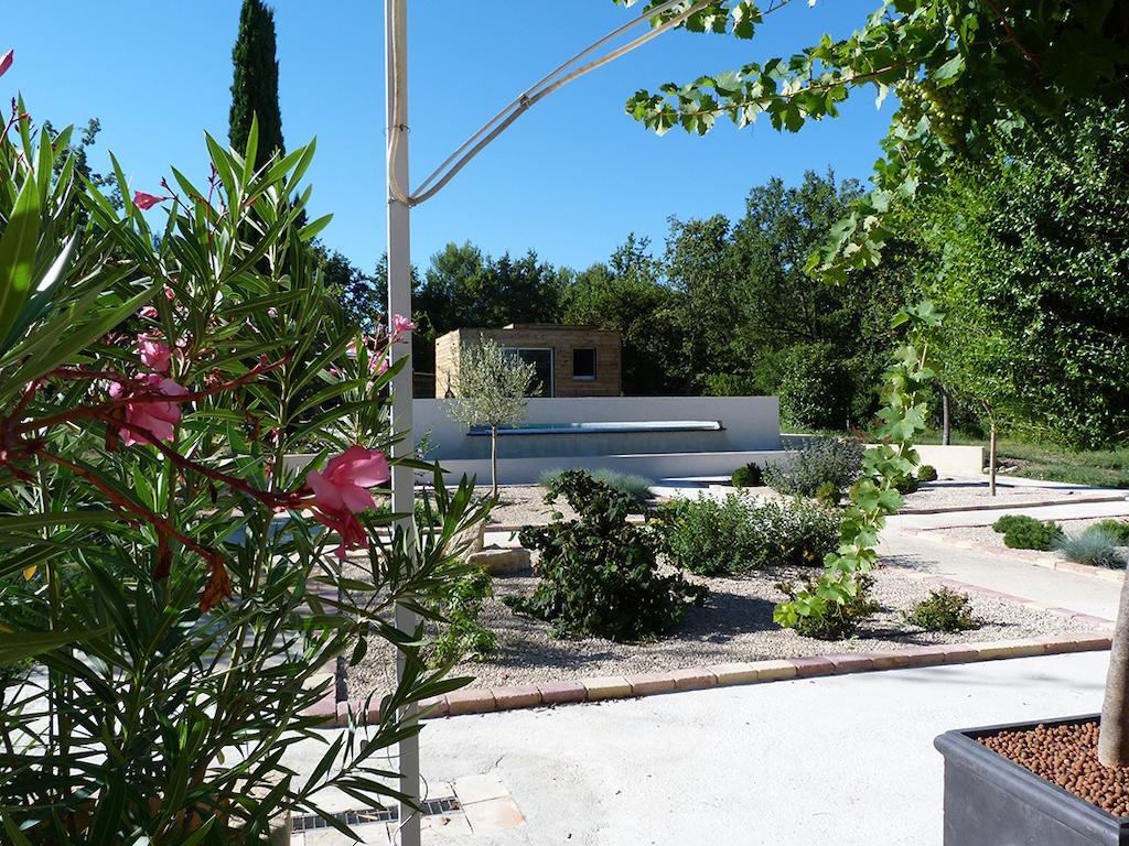 Le Mas De Pie Caud Bed & Breakfast Rognes Екстериор снимка