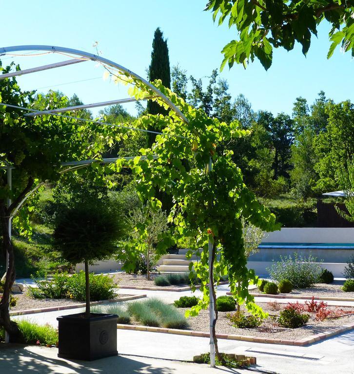 Le Mas De Pie Caud Bed & Breakfast Rognes Екстериор снимка